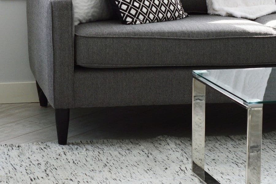 How to keep sofa from sliding on hardwood floors？插图