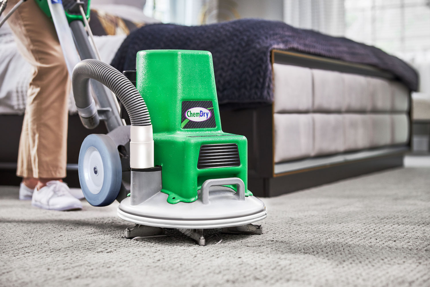 how to dry carpets after cleaning