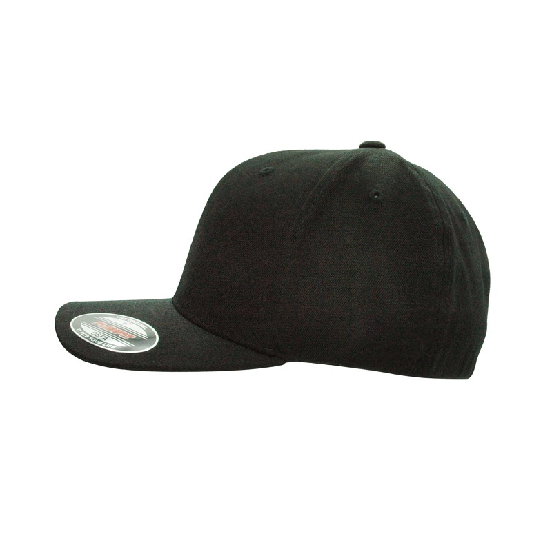 black fitted baseball cap