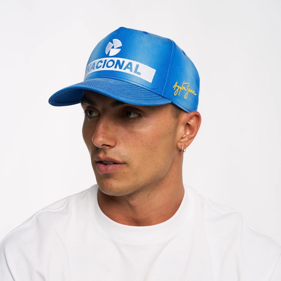 baseball cap
